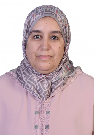 نادية القنصوري