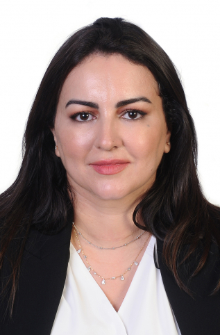 زينب امهروق